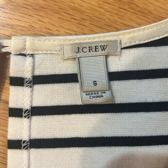 J.Crew Black and White Sleeveless Top with bejeweled collar Size Small - Picture 3 of 5